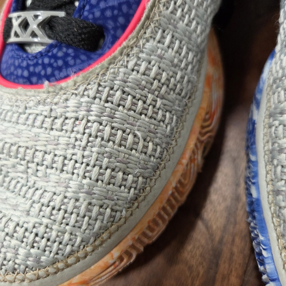 Lebron 20 Nike Lifer DJ5423-002 - Picture 13 of 16